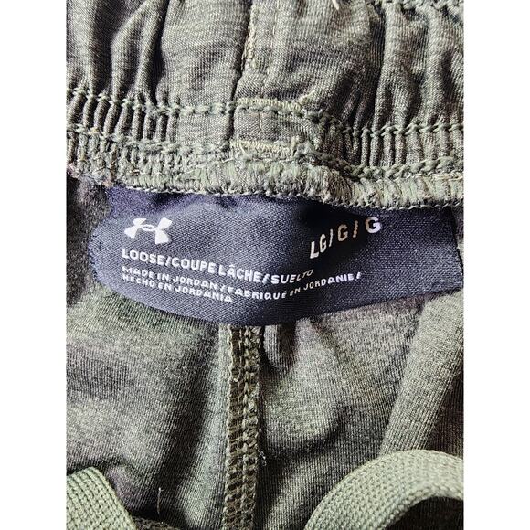 UNDER ARMOUR Lightweight Green Play Up Loose Athletic Active Shorts SZ L - Picture 4 of 9